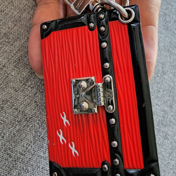 Authentic lv Charm ,keychain - Picture 1 of 4